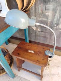 antica lampada vintage in ferro direzionabile 