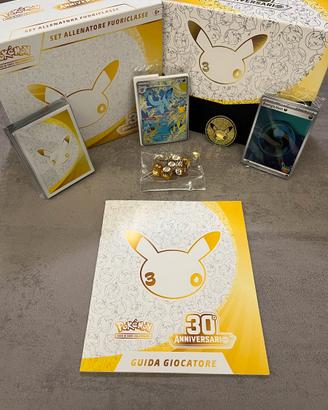 Set Allenatore Fuoriclasse Pokémon 30° Anni