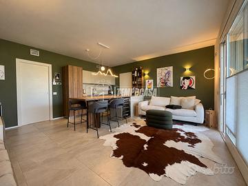 SPLENDIDO APPARTAMENTO IN RESIDENCE A DUE PASSI DA
