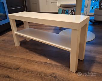 tavolino bianco con ripiano 