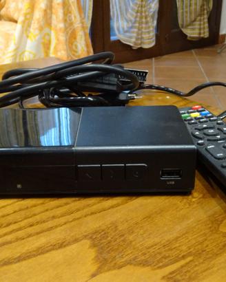 Tv  a colori vintage Grundig e accessori
