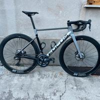 Bici da corsa - Focus Izalco