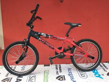 Bicicletta BMX 