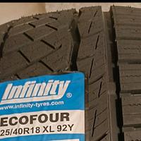 4 gomme nuove . 225/40 R 18 