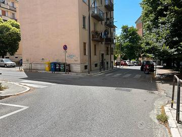 Via Iosa (Chianchetta) trilocale ammobiliato