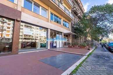 LOCALE COMMERCIALE: VIA LIBERTÀ PRESSI PIAZZA CROC