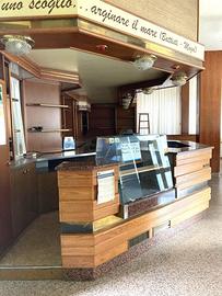 Artegna bar 4 vani 212 Mq