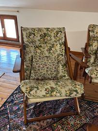 Sdraio in legno e tavolino