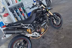 hypermotard 1100s 2008