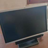 Schermo hp compaq 2205wg e altro
