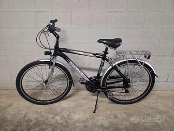 Bici City Cross Silver Star - In garanzia 2 anni