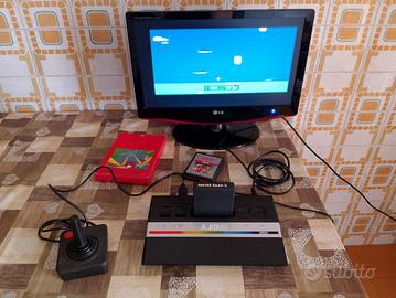 Atari 2600 con Joystick e 2 giochi