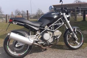DUCATI monster 600 dark 