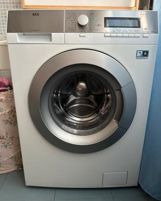 Lavatrice slim AEG L85470SL ProTex da 6.5 Kg