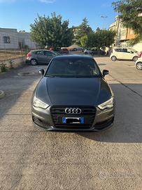 Audi A3 2.0 150 cv S line Quattro