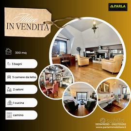Attico / Mansarda di 300 m² con più di 5 locali a 