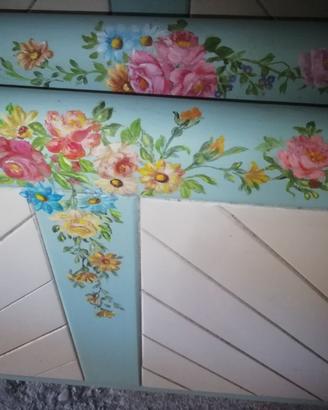 Coppia letti in legno dipinti a mano vintage