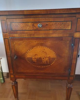 comodini e cassettiera 