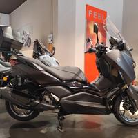 Yamaha X-Max 300 Tech