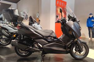 Yamaha X-Max 300 Tech
