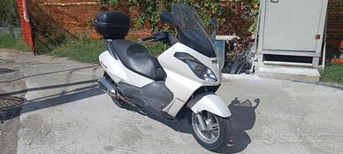 Aprilia Atlantic 300 S