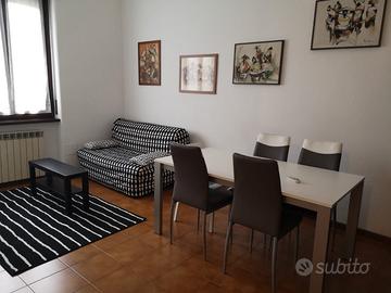 Bilocale Milano Rogoredo - no agenzia