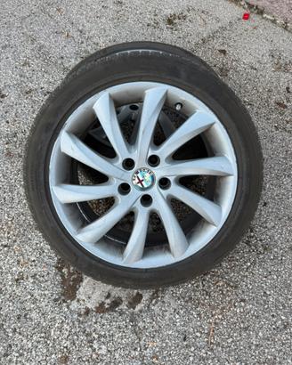Cerchi 17” Alfa Romeo + gomme 4 stagioni