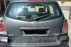 toyota corolla verso