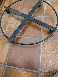 fioriera in ottone DIAM=70cm , altezza 20cm