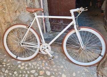 bicicletta fixie celia bianca 