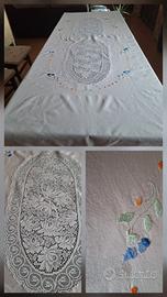 Tovaglia vintage anni '70 ricamo e pizzo Ved.descr