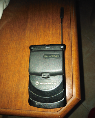 Telefonino motorola startac