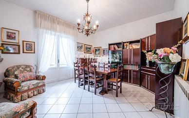 Bilocale con balcone a Popolano di Marradi