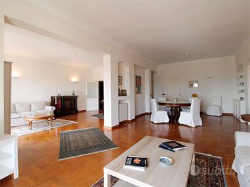 Viale Tunisi vista mare