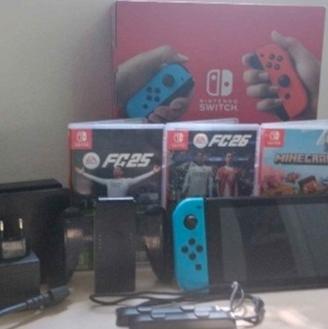 Nintendo switch con FIFA 25/26 e MINECRAFT 