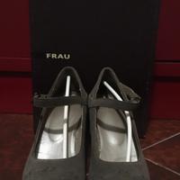 Décolleté FRAU