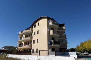3 LOCALI A CORROPOLI