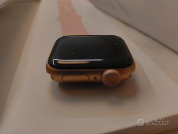 Apple watch 5