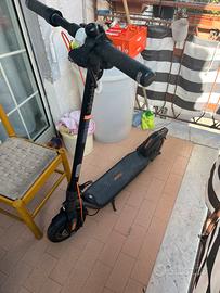 Monopattino elettrico ninebot segway f2 plus 2024