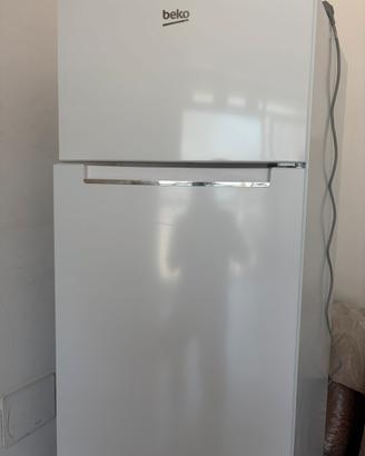 Frigo congelatore Beko 206 litri come nuovo