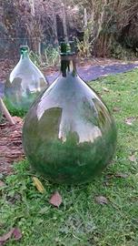 Fiasche di vino da 50 litri circa bottiglia di vet