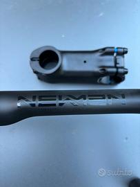 Manubrio nuovo in carbonio