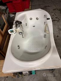 Vasca idromassaggio