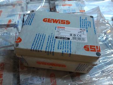 Scatola di derivazione GEWISS GW 44 206