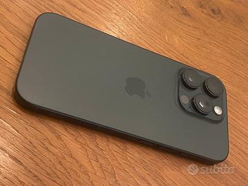 iPhone 16 pro 1Tb