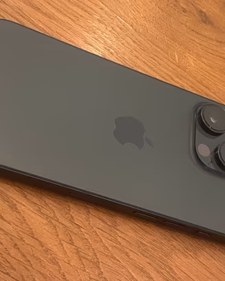 iPhone 16 pro 1Tb