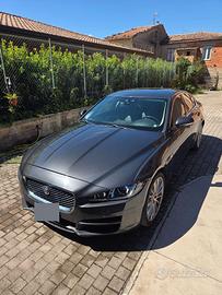 Jaguar XE 2.0d Prestige