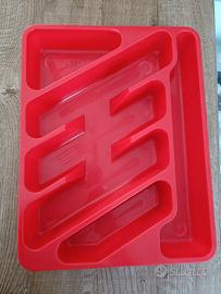 Cassetto portaposate in plastica rosso