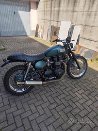 Triumph Bonneville T100