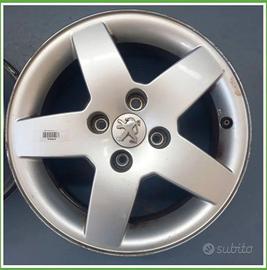 cerchi in lega da 15 pollici per207, 208 e c3